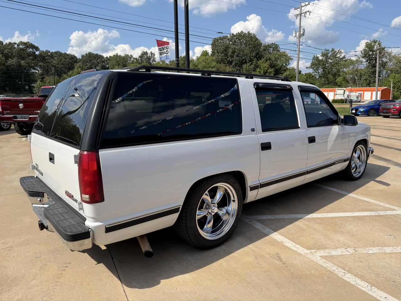 GMC Suburban 1500 2WD 1997