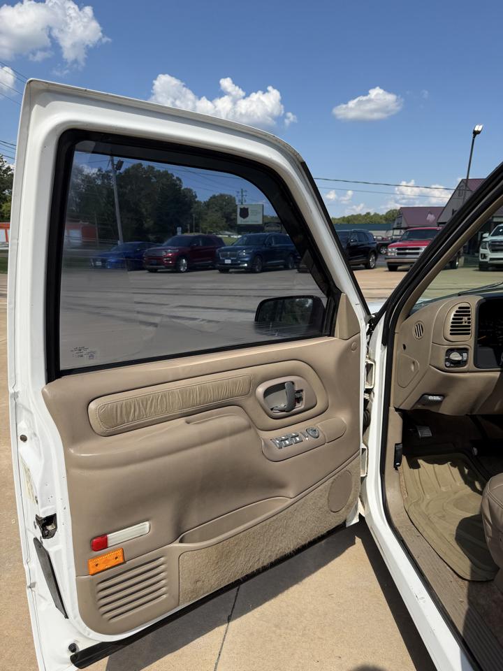GMC Suburban 1500 2WD 1997