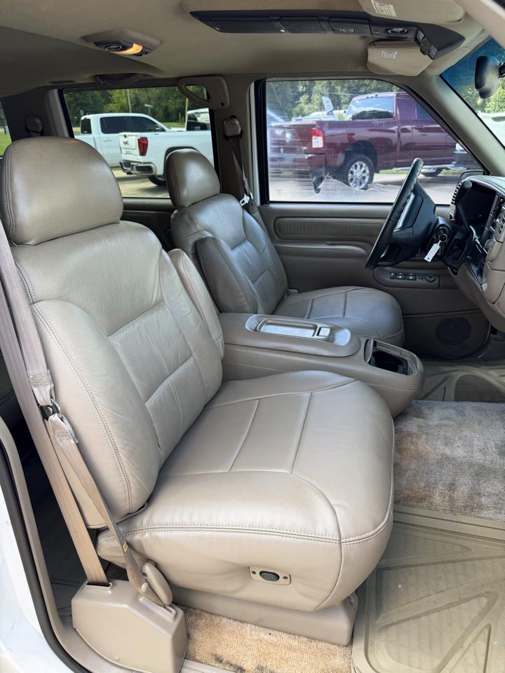 GMC Suburban 1500 2WD 1997