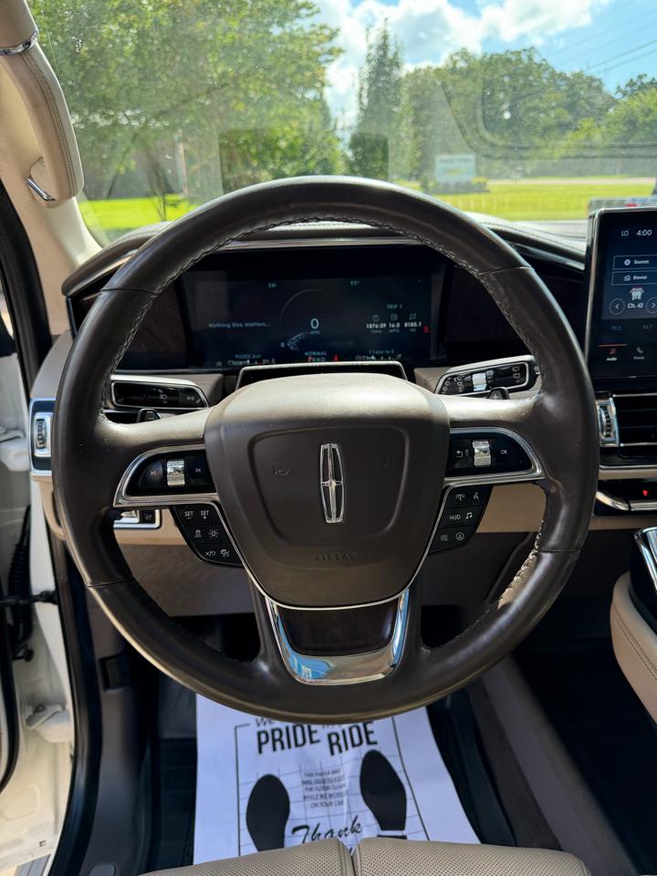 Lincoln Navigator L Reserve 4WD 2022