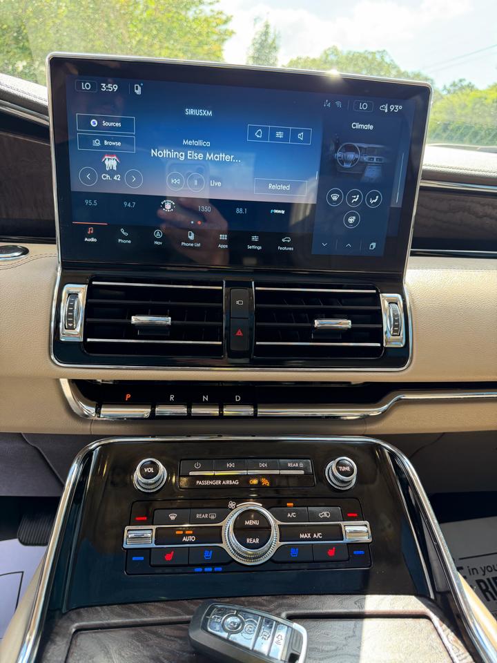 Lincoln Navigator L Reserve 4WD 2022