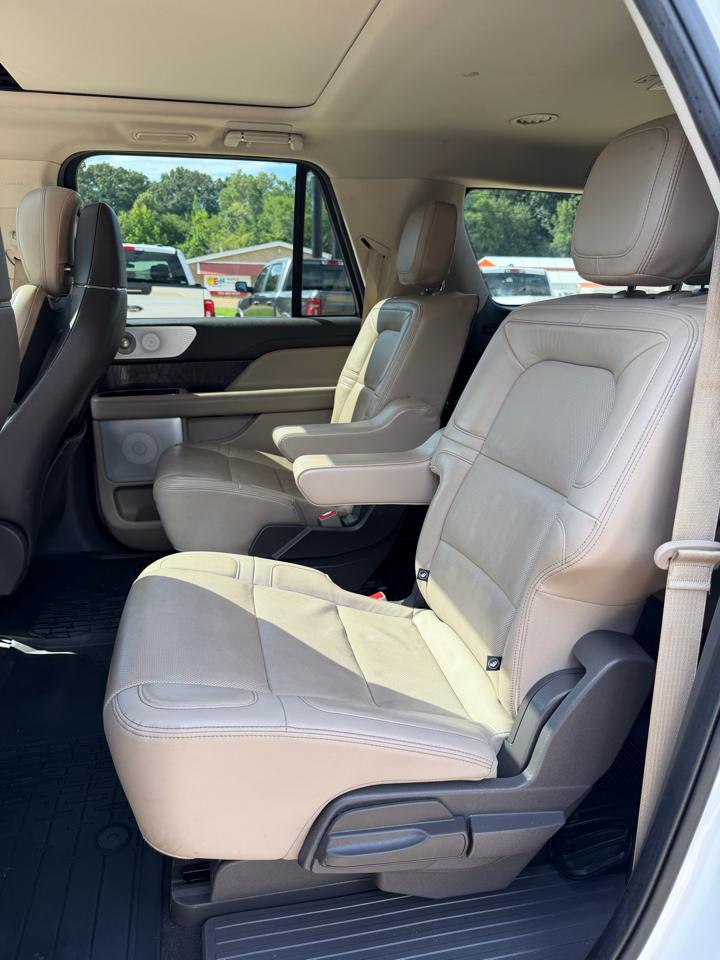Lincoln Navigator L Reserve 4WD 2022