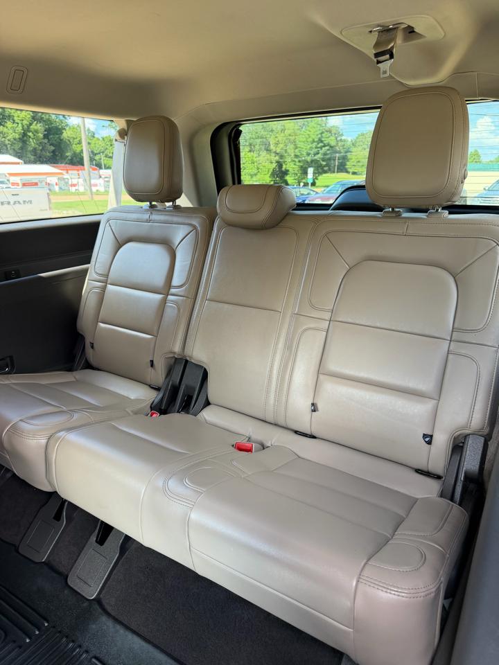 Lincoln Navigator L Reserve 4WD 2022