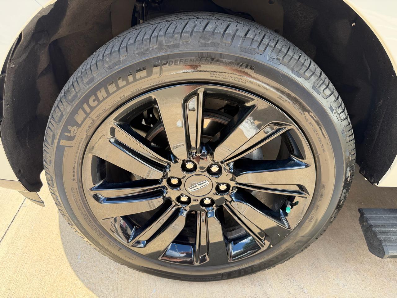 Lincoln Navigator L Reserve 4WD 2022