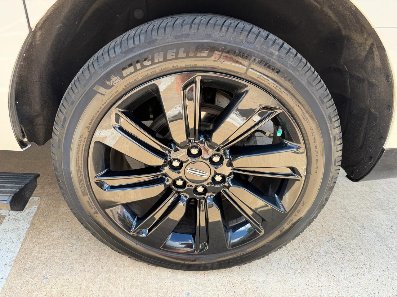 Lincoln Navigator L Reserve 4WD 2022