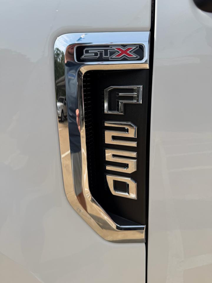 Ford F-250 SD  2022
