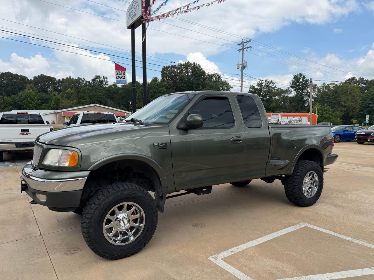 Ford F-150 Supercab Flareside 139" Lariat 2002