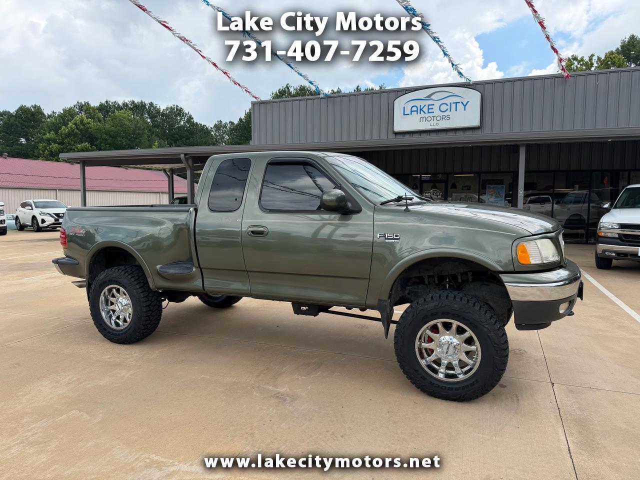 Ford F-150 Supercab Flareside 139" Lariat 2002