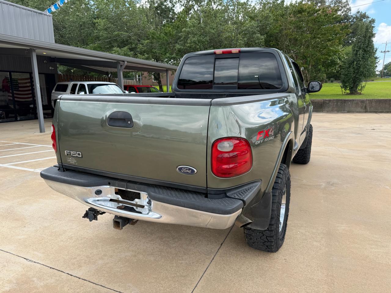 Ford F-150 Supercab Flareside 139" Lariat 2002