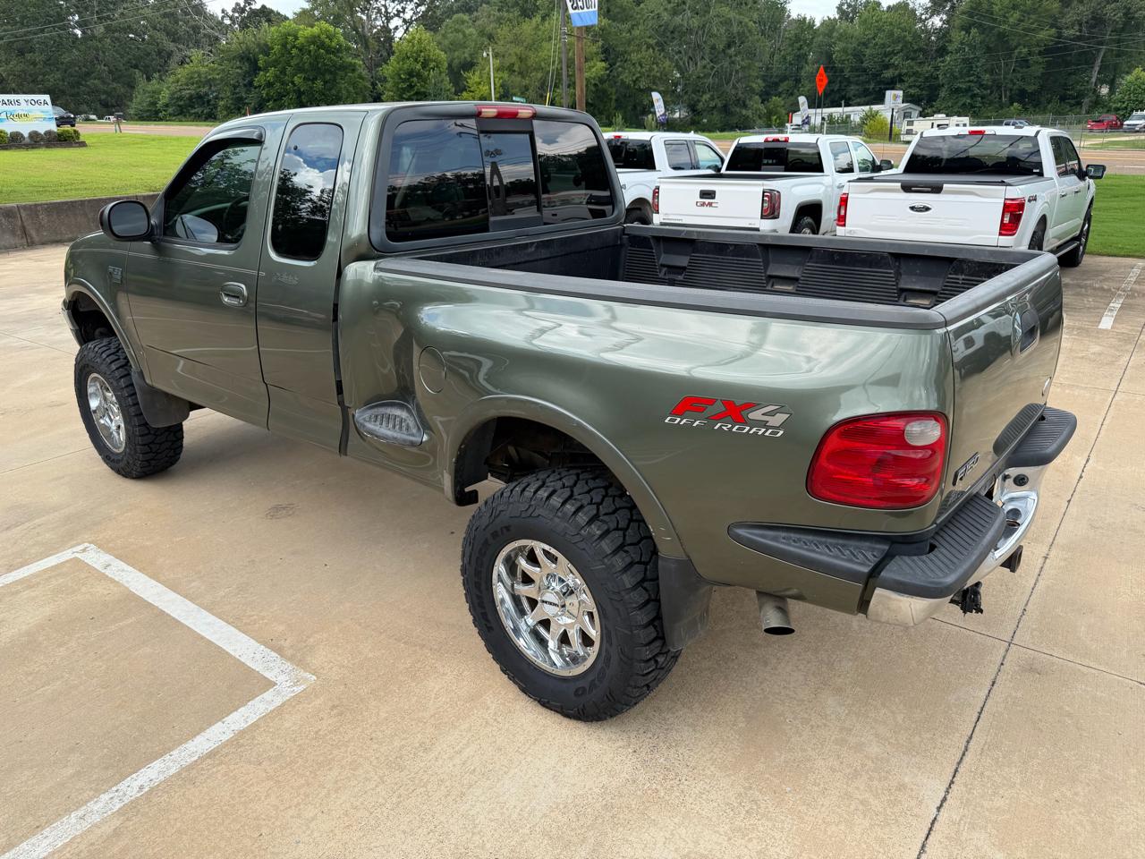 Ford F-150 Supercab Flareside 139" Lariat 2002