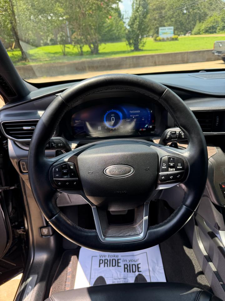 Ford Explorer Platinum AWD 2020
