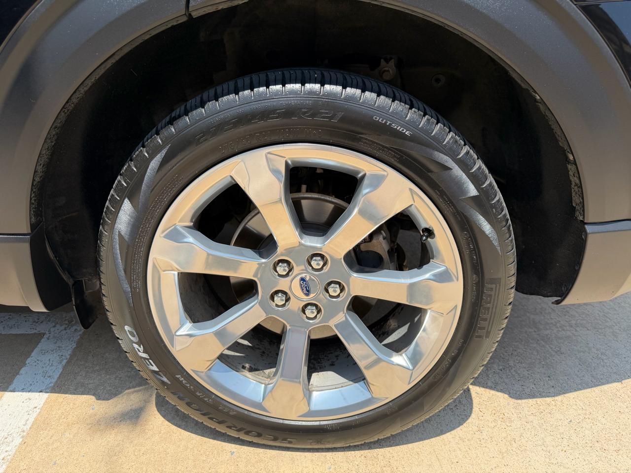 Ford Explorer Platinum AWD 2020