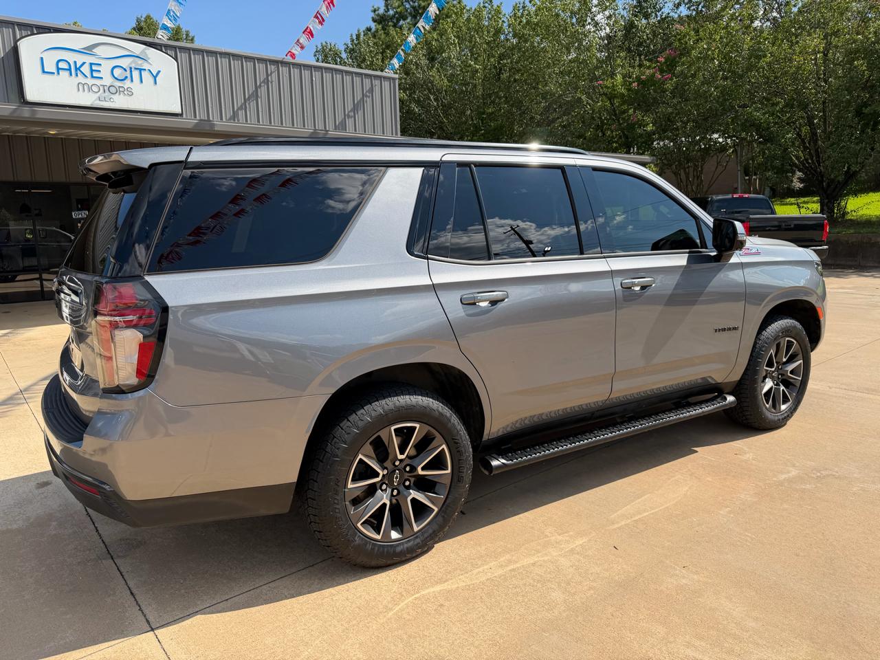 Chevrolet Tahoe Z71 2021
