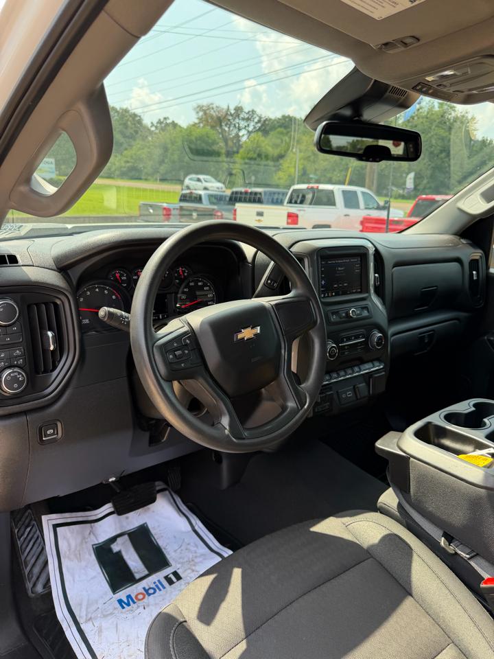 Chevrolet Silverado 2500HD Custom Crew Cab Short Box 4WD 2024