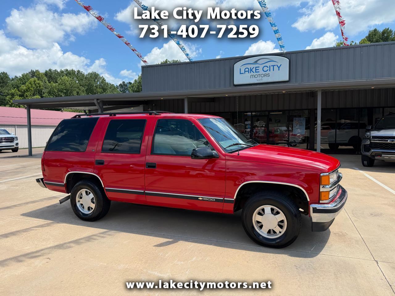 1997 Chevrolet Tahoe 4-Door 2WD