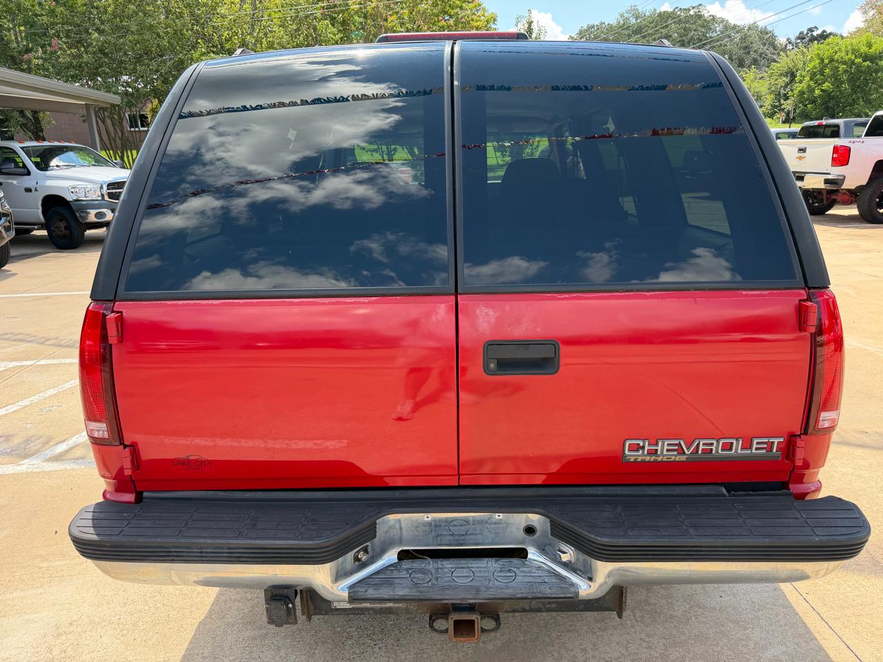 Chevrolet Tahoe 4-Door 2WD 1997