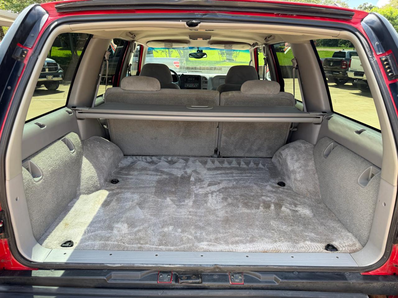 Chevrolet Tahoe 4-Door 2WD 1997
