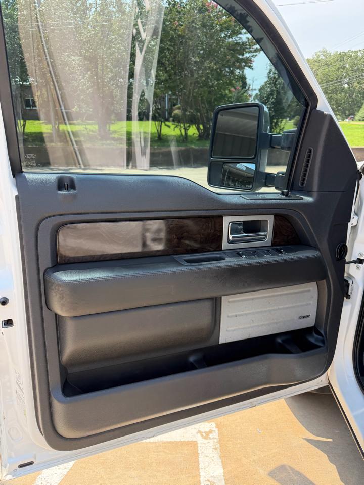 Ford F-150 Platinum SuperCrew 6.5-ft. Bed 4WD 2013