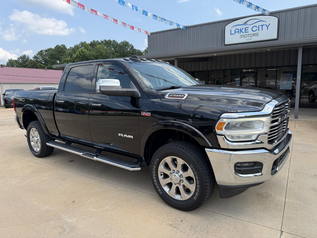 RAM 2500 Laramie Crew Cab SWB 4WD 2020