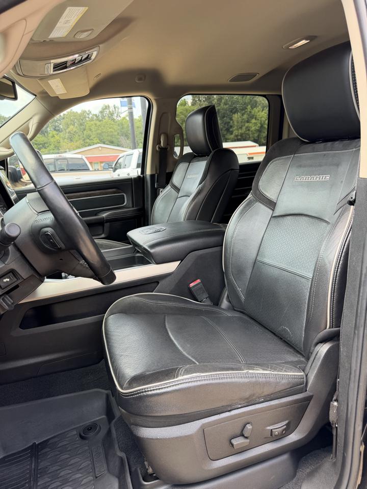 RAM 2500 Laramie Crew Cab SWB 4WD 2020