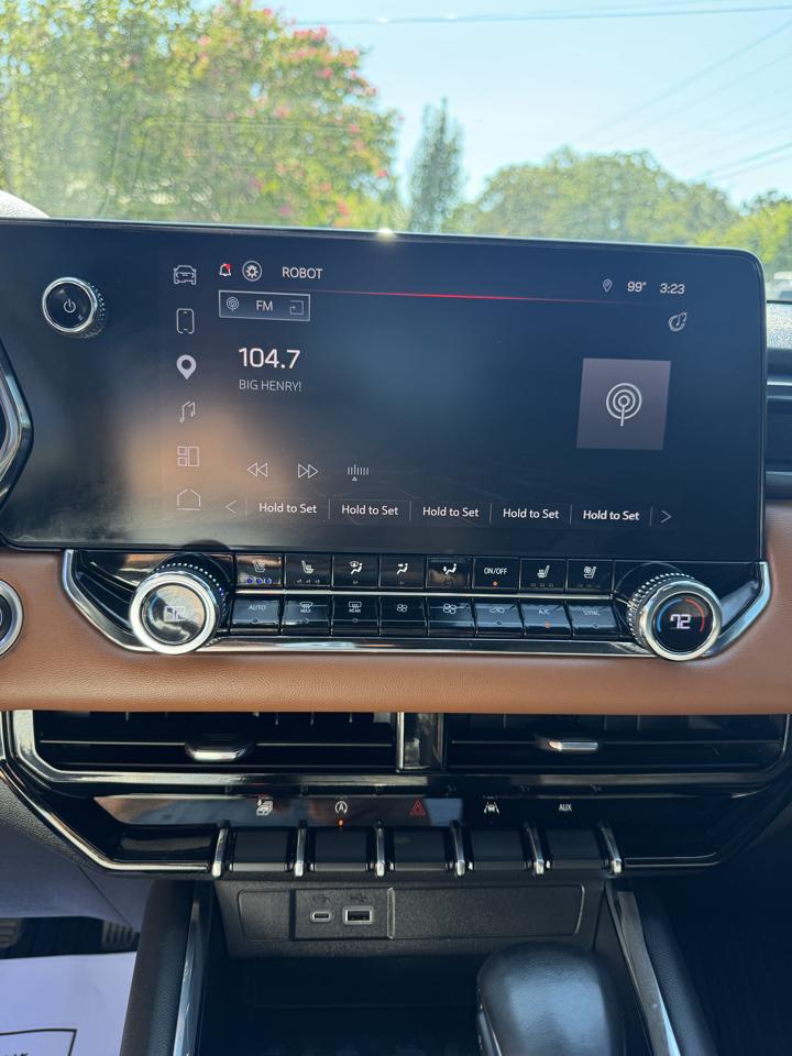 GMC Canyon AT4 Crew Cab 4WD 2023