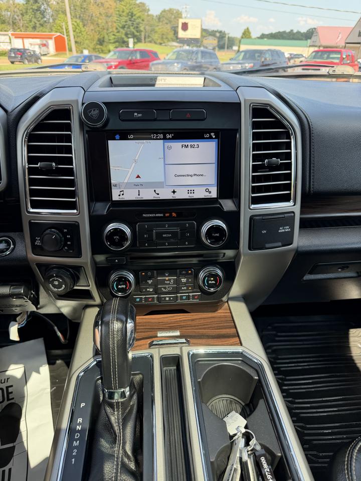 Ford F-150 Lariat SuperCrew 5.5-ft. Bed 4WD 2016