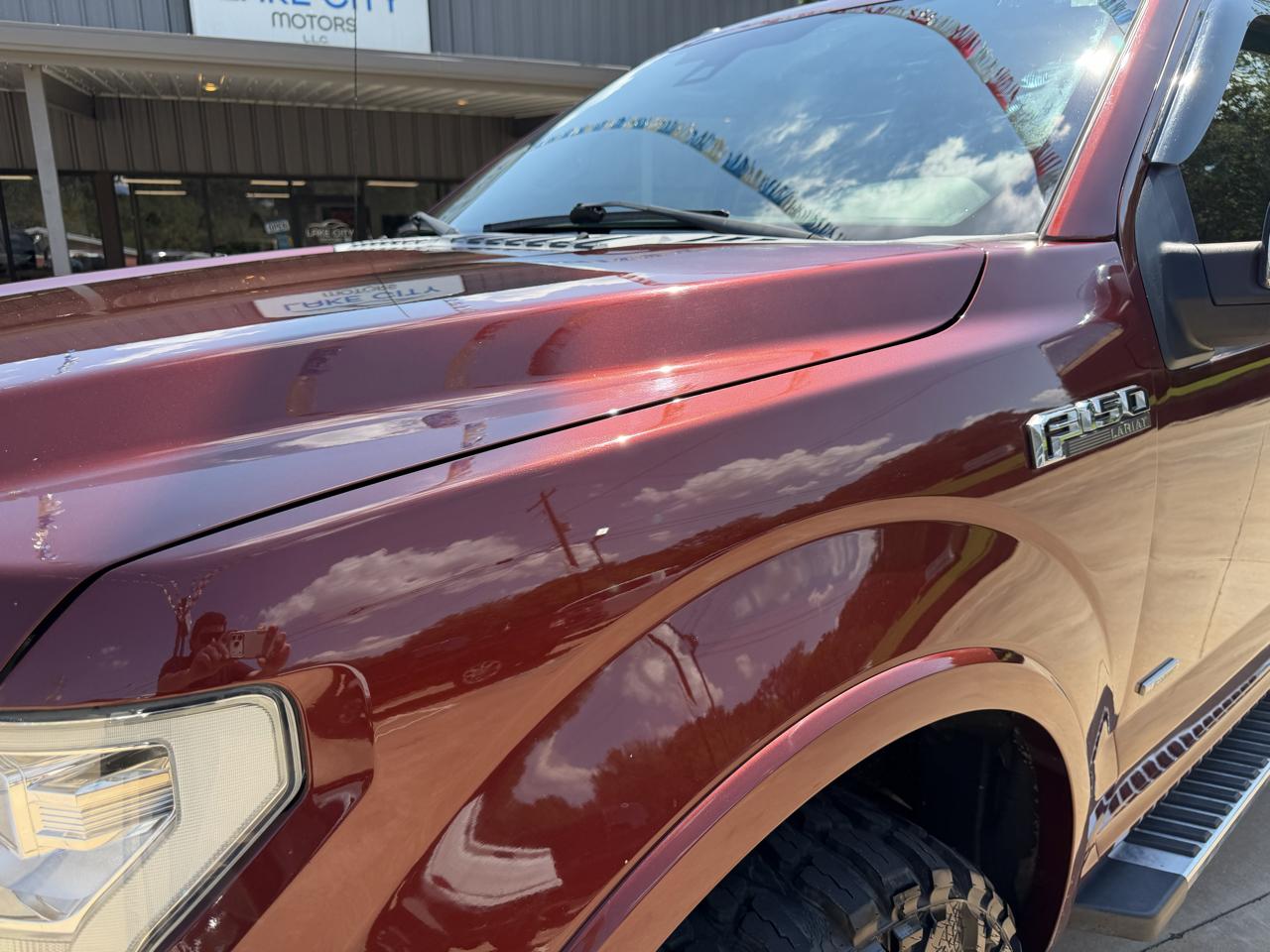 Ford F-150 Lariat SuperCrew 5.5-ft. Bed 4WD 2016