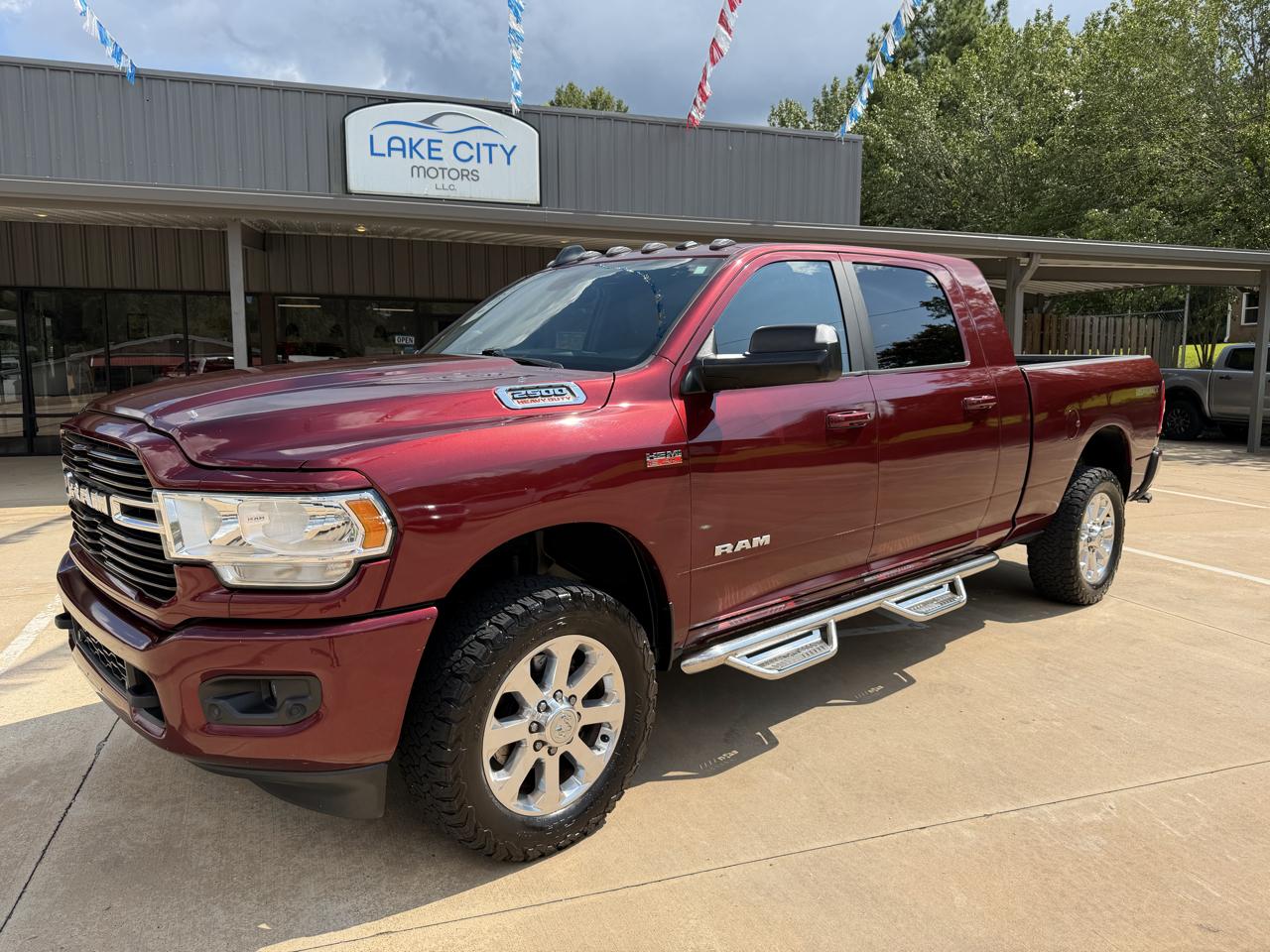 RAM 2500 Big Horn 4x4 Mega Cab 6'4" Box 2019