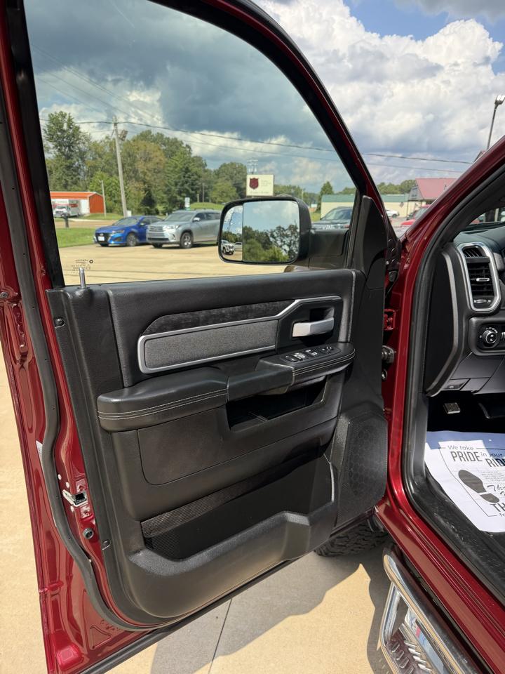 RAM 2500 Big Horn 4x4 Mega Cab 6'4" Box 2019