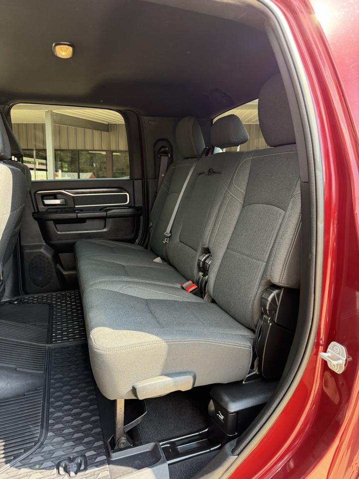 RAM 2500 Big Horn 4x4 Mega Cab 6'4" Box 2019