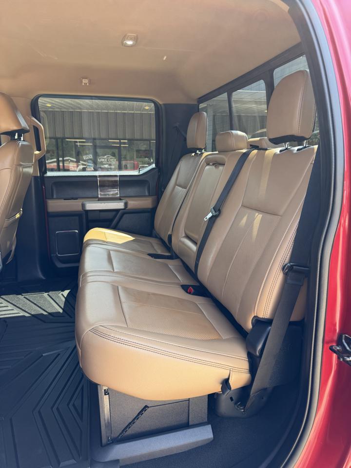 Ford F-350 SD Lariat Crew Cab SWB 4WD 2022