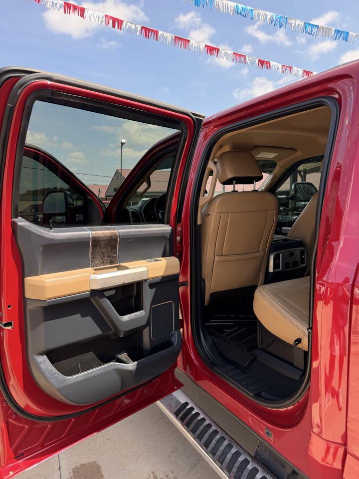 Ford F-350 SD Lariat Crew Cab SWB 4WD 2022