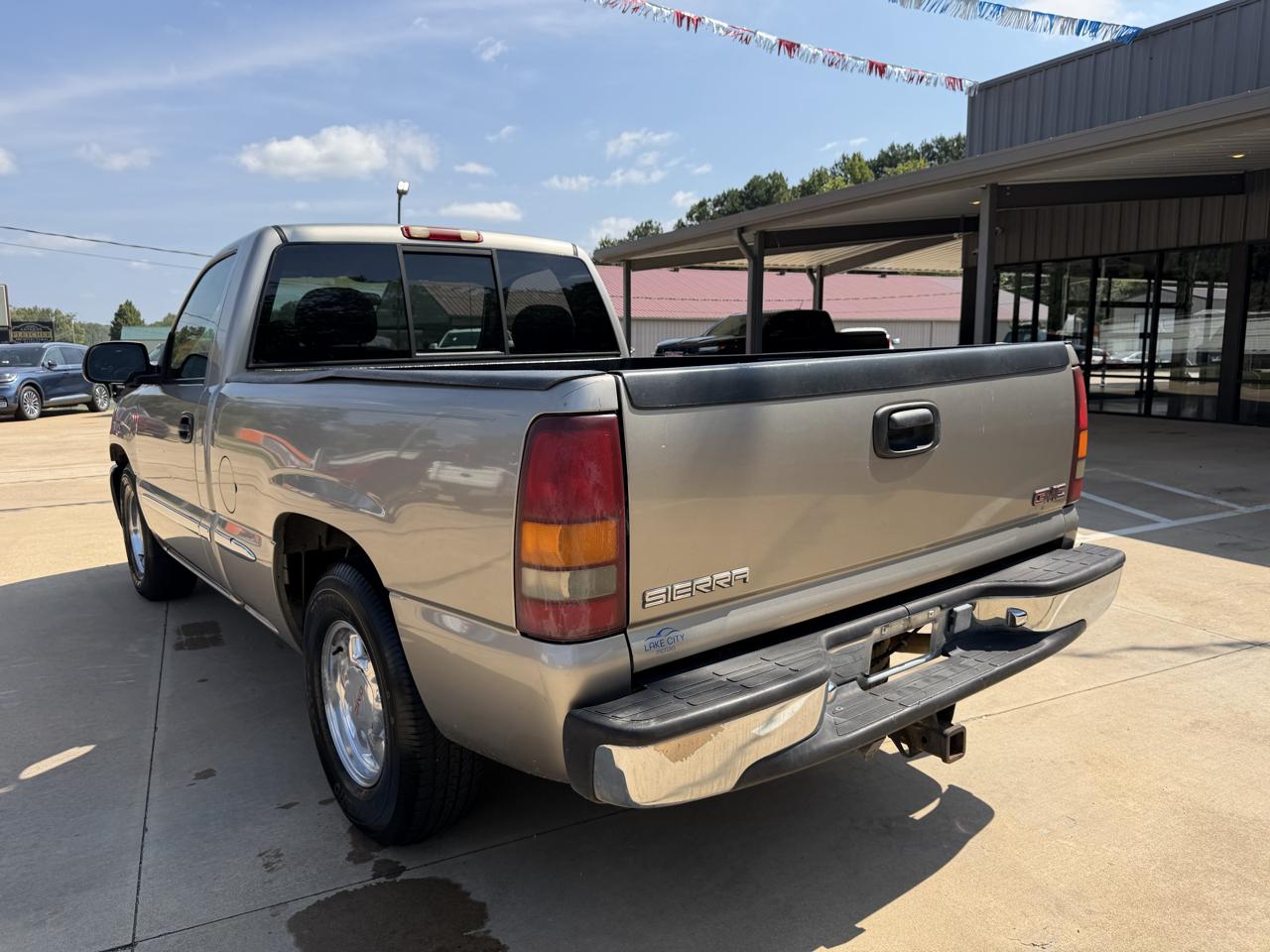 GMC Sierra 1500 2WD Reg Cab 119.0" SLE 1999