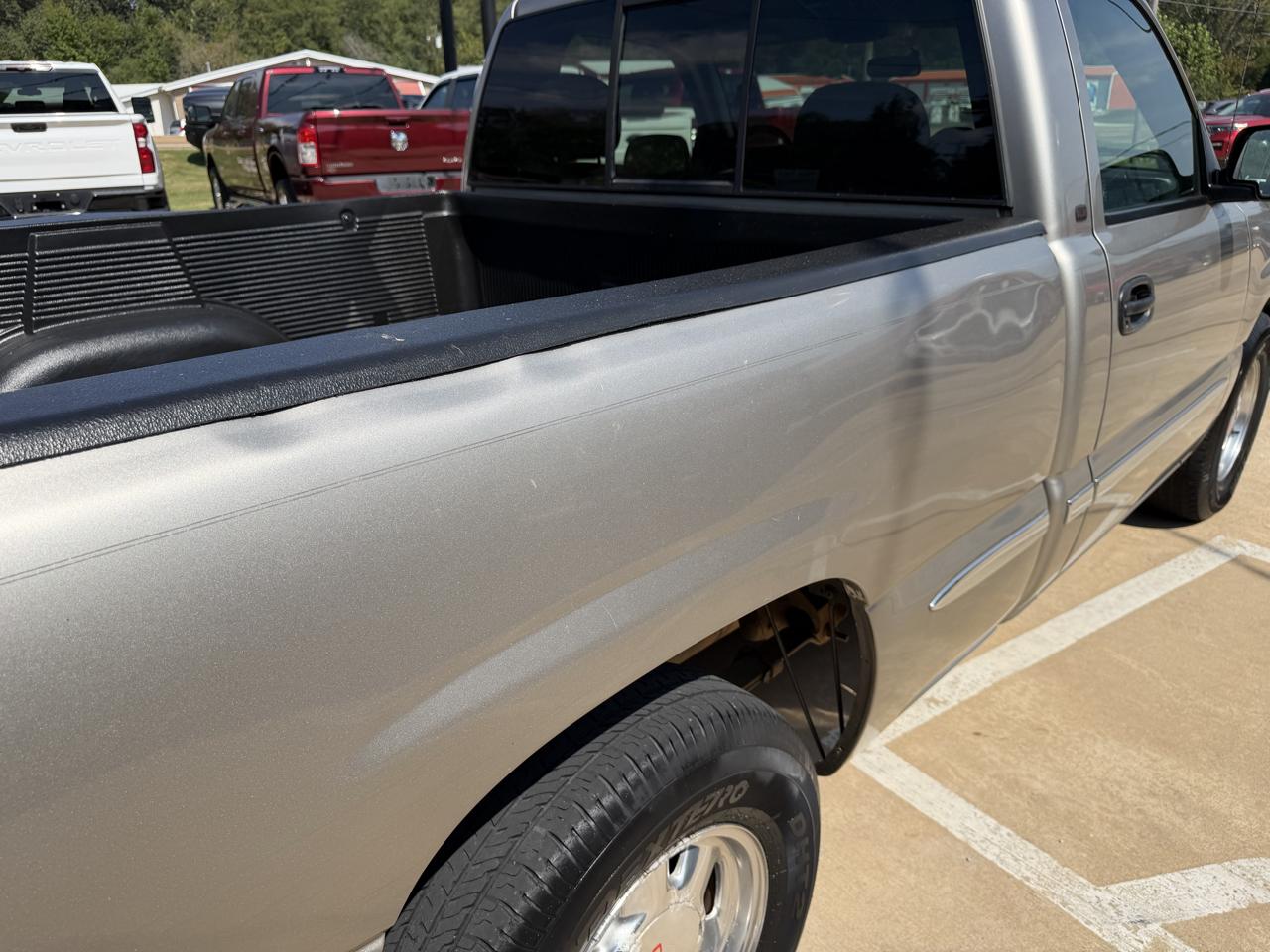 GMC Sierra 1500 2WD Reg Cab 119.0" SLE 1999