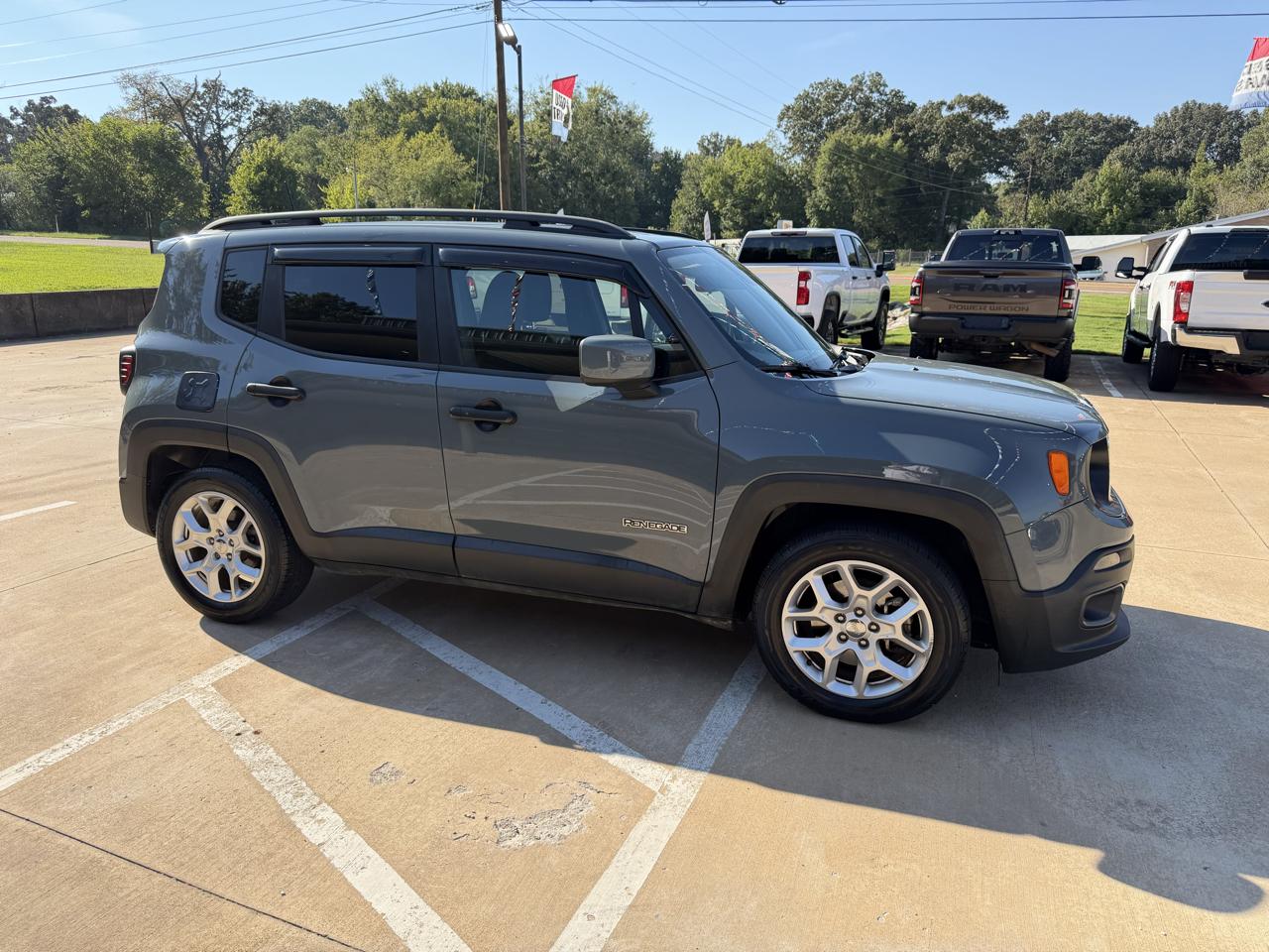 Jeep Renegade Latitude FWD 2018