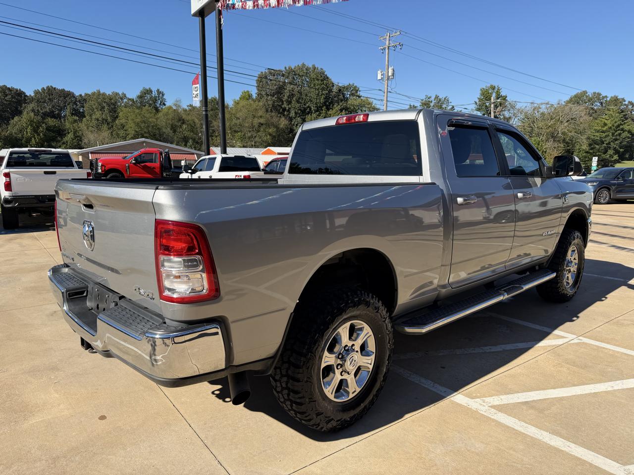 RAM 2500 Tradesman Crew Cab SWB 4WD 2021