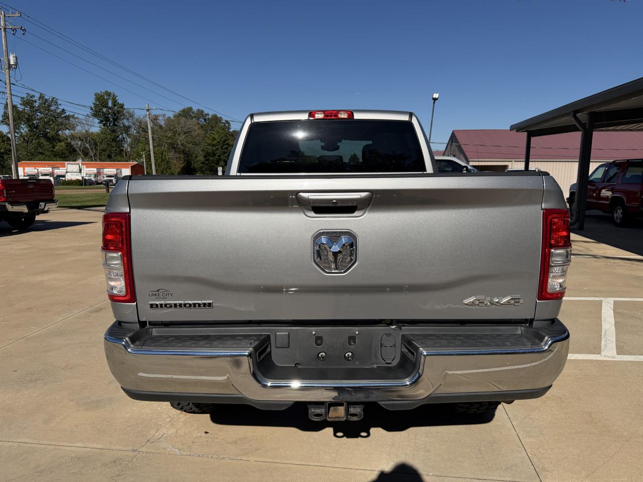 RAM 2500 Tradesman Crew Cab SWB 4WD 2021