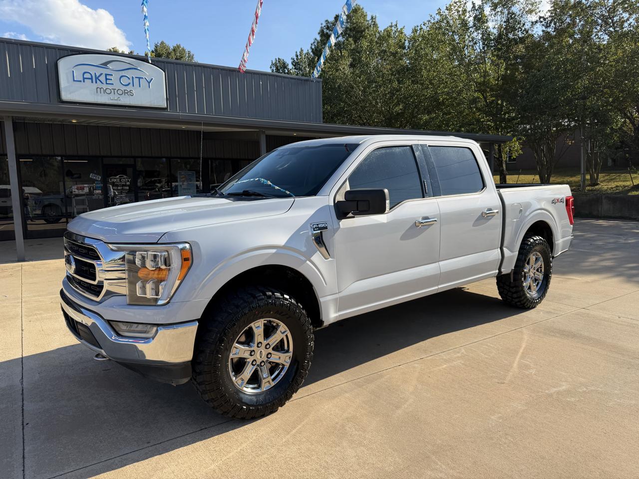Ford F-150 XLT SuperCrew 5.5-ft. Bed 4WD 2021