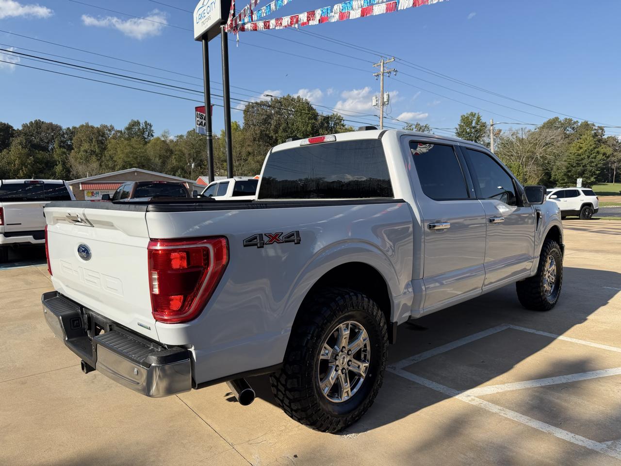 Ford F-150 XLT SuperCrew 5.5-ft. Bed 4WD 2021