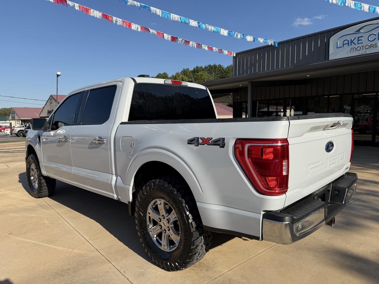 Ford F-150 XLT SuperCrew 5.5-ft. Bed 4WD 2021