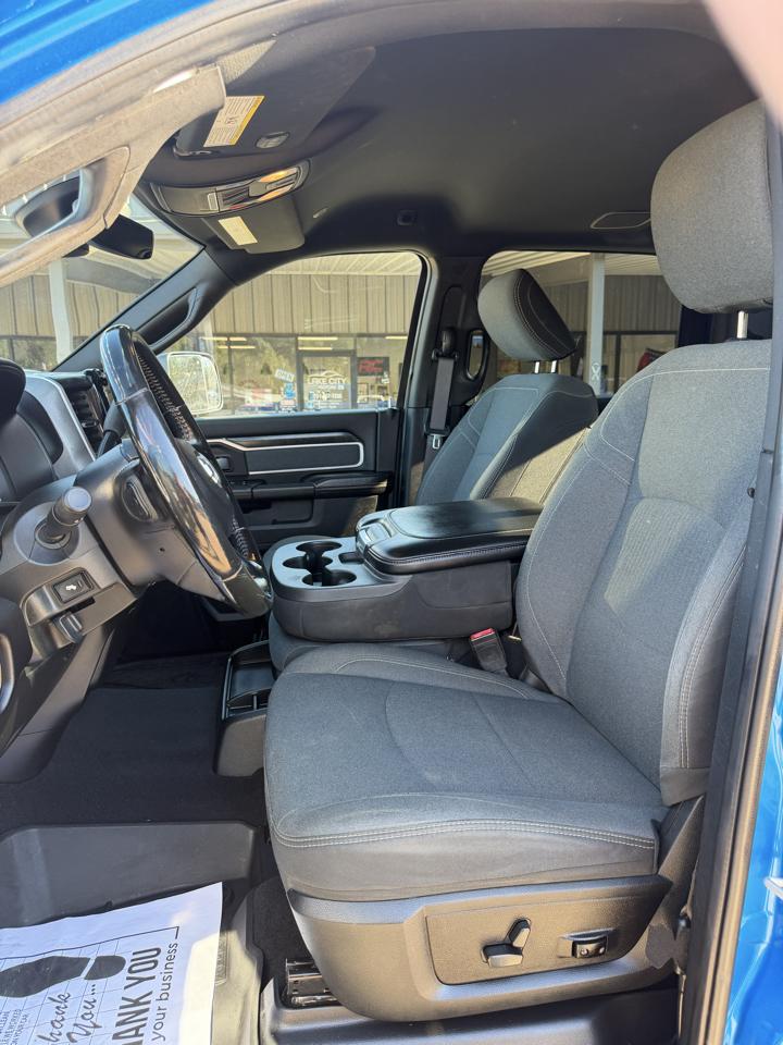 RAM 2500 Tradesman Crew Cab SWB 4WD 2021