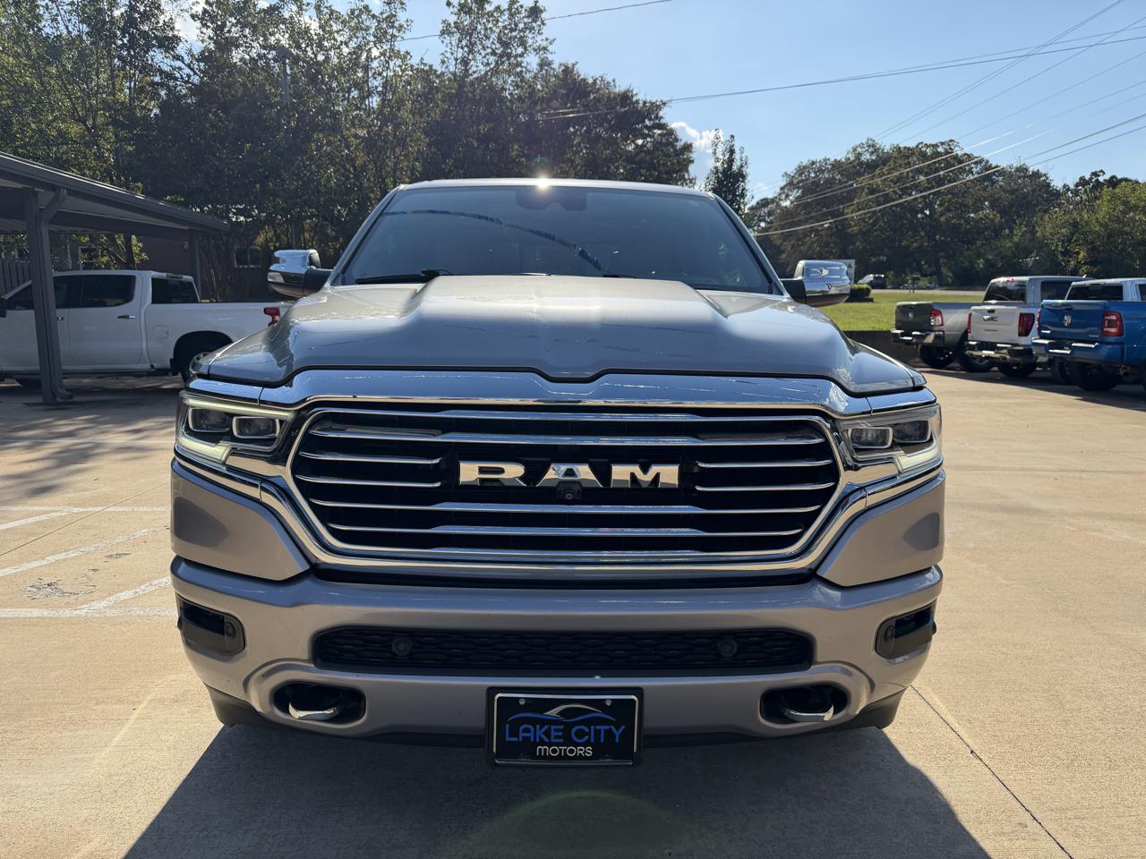 RAM 1500 Limited Longhorn 4x4 Crew Cab 5'7" Box 2022