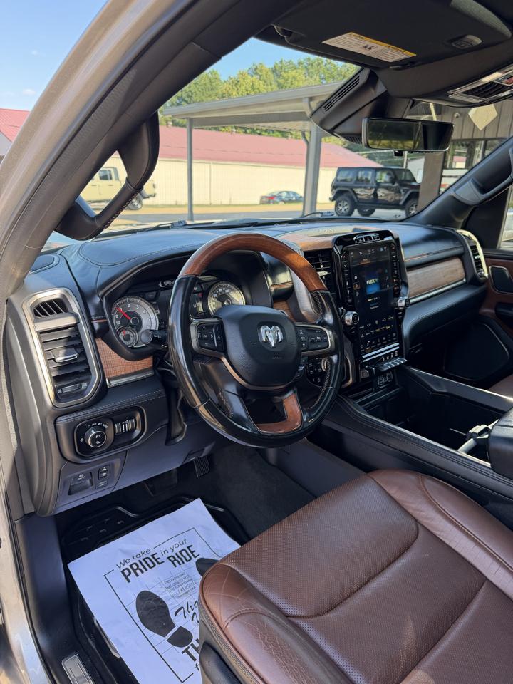 RAM 1500 Limited Longhorn 4x4 Crew Cab 5'7" Box 2022