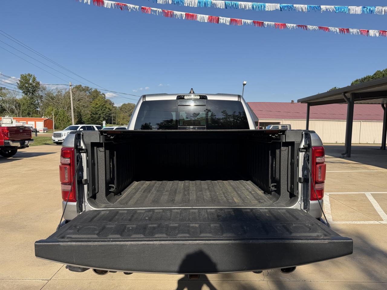 RAM 1500 Limited Longhorn 4x4 Crew Cab 5'7" Box 2022