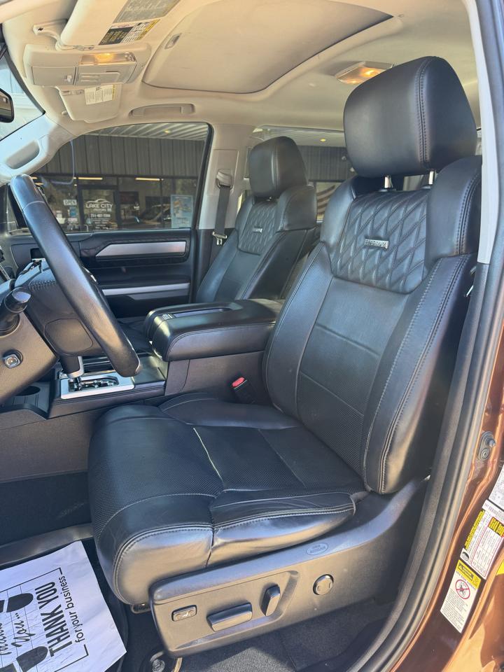 Toyota Tundra Platinum CrewMax 5.7L FFV 4WD 2016