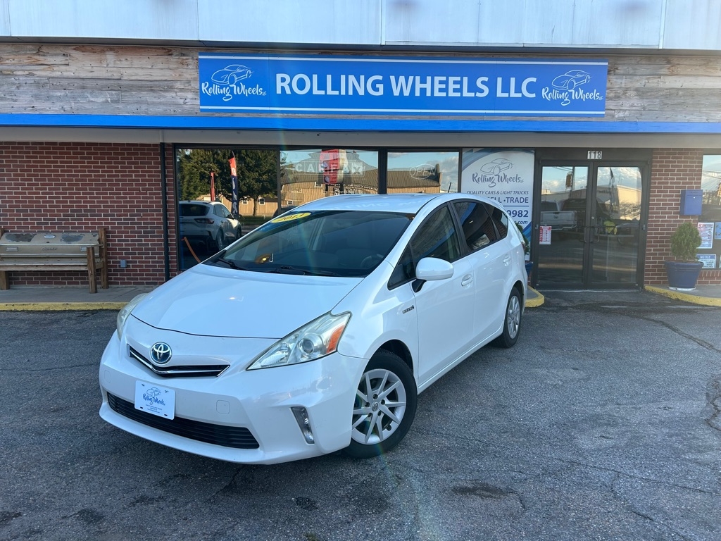 2013 Toyota Prius V Three