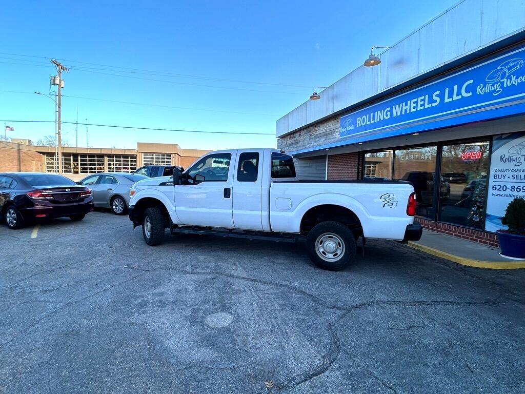 Ford F-250 SD XL SuperCab 4WD 2015