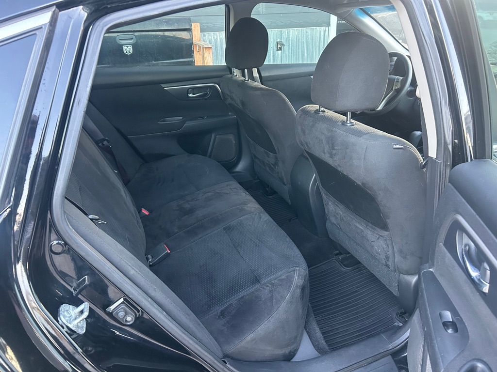 Nissan Altima 2.5 S 2015