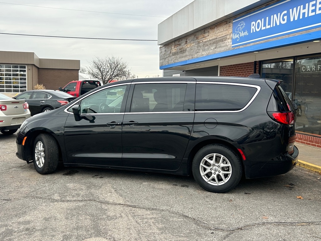 Chrysler Voyager LX 2022