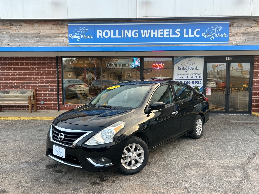 2018 Nissan Versa 1.6 SV Sedan